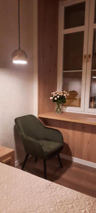 V.I.P Apartments Dominikanos Lviv Bagian luar foto